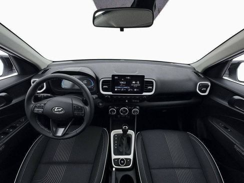 New 2026 Hyundai Venue SEL FWD image 13