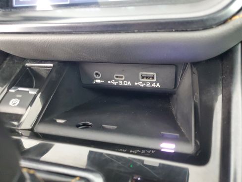 Used 2024 Subaru Outback Wilderness AWD/4WD image 18