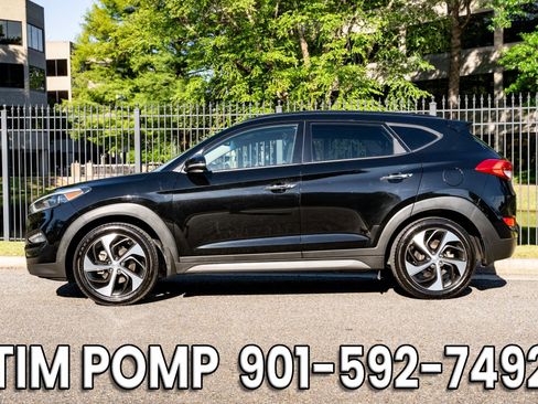 Used 2016 Hyundai Tucson Limited w/ Option Group 03 FWD image 9