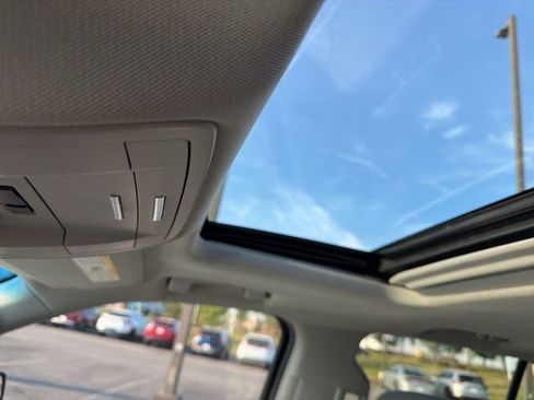 Used 2019 Chevrolet Tahoe LT image 16