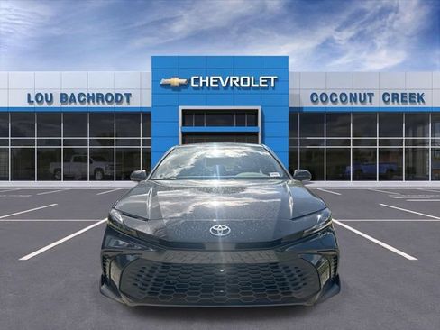 Used 2025 Toyota Camry LE FWD image 3