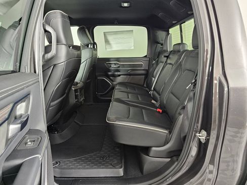 New 2026 RAM 1500 Laramie AWD/4WD image 34