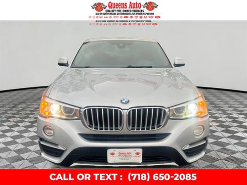Used 2018 BMW X4 xDrive28i image 2
