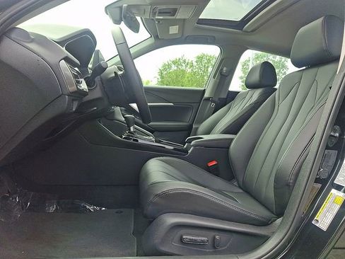 Certified 2026 Acura Integra FWD image 13