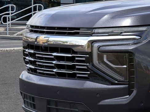 New 2026 Chevrolet Suburban Premier image 26