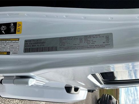 Used 2021 Jeep Wrangler Unlimited Sahara image 32