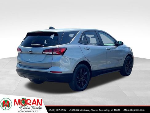 Certified 2024 Chevrolet Equinox LS w/ LS Convenience Package FWD image 6