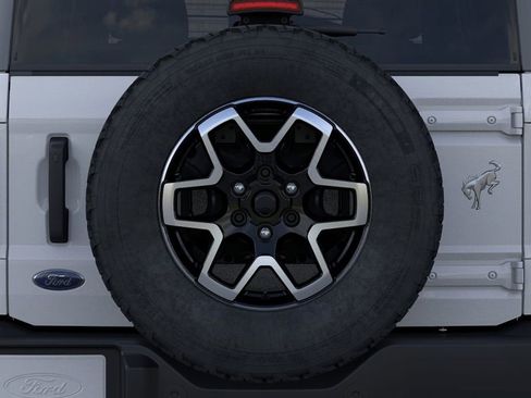 New 2026 Ford Bronco Outer Banks AWD/4WD image 24