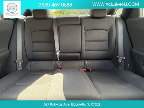 Used 2023 Chevrolet Malibu LT w/ Driver Confidence Package FWD image 18