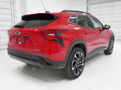 New 2026 Chevrolet Trax RS w/ Driver Confidence Package image 5