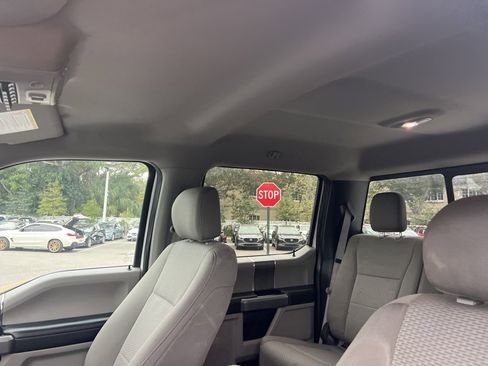 Used 2019 Ford F250 XLT w/ XLT Premium Package image 21