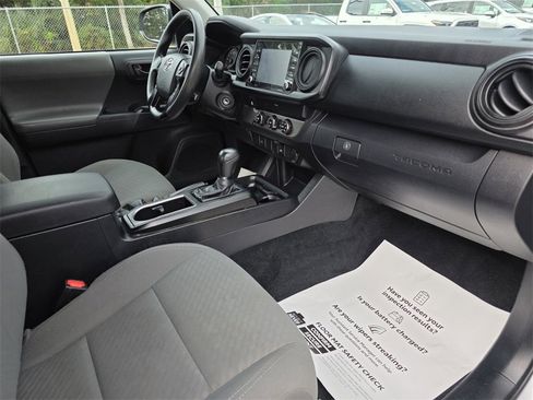 Certified 2022 Toyota Tacoma SR image 13