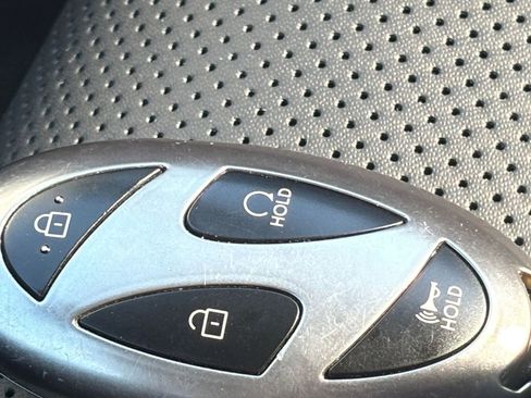 Used 2025 Hyundai Santa Fe SEL image 28