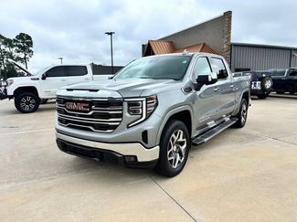 Used 2023 GMC Sierra 1500 SLT w/ SLT Premium Plus Package AWD/4WD video 1