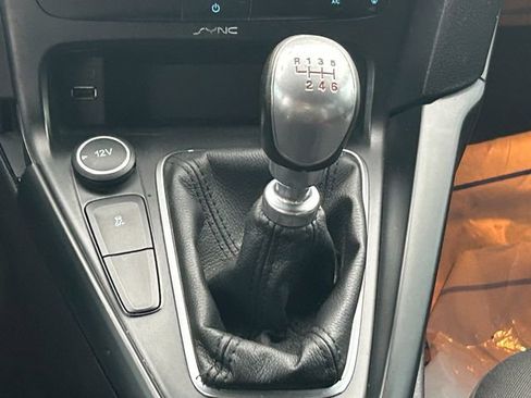 Used 2015 Ford Focus ST image 17