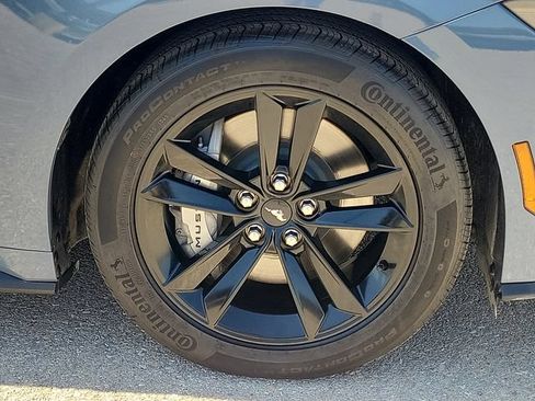 Used 2025 Ford Mustang GT RWD image 7