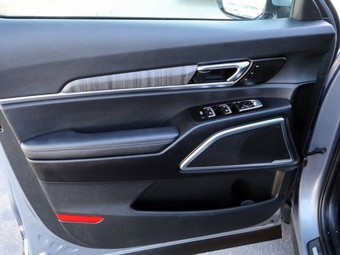 Used 2024 Kia Telluride SX Prestige image 34