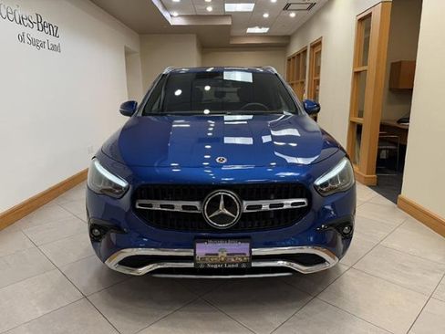 Certified 2025 Mercedes-Benz GLA 250 image 2