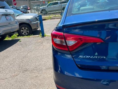 Used 2017 Hyundai Sonata SE FWD image 8