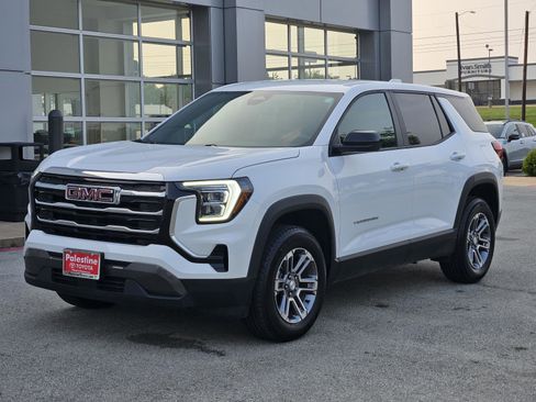 Used 2026 GMC Terrain Elevation FWD image 3