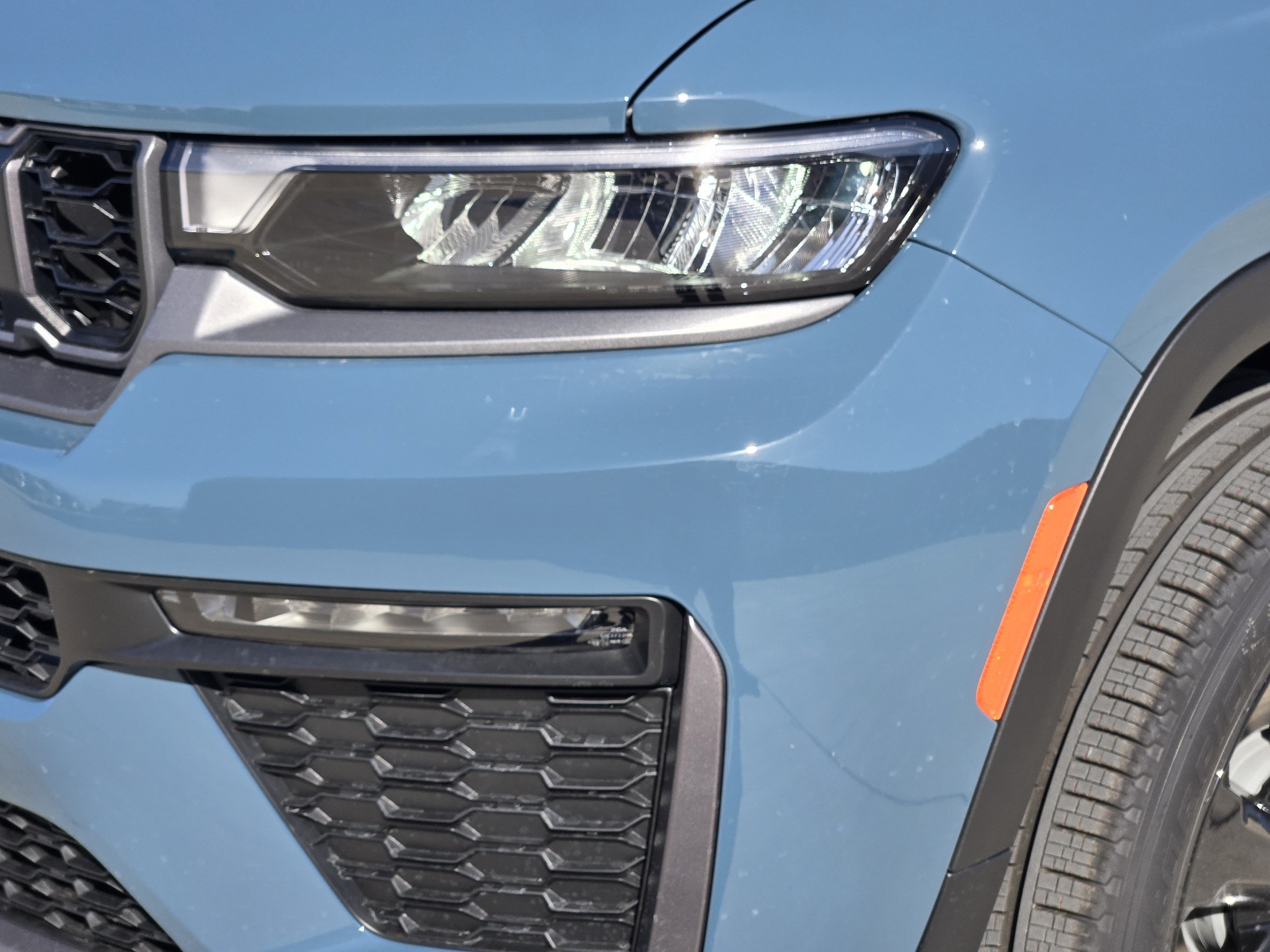 New 2027 Jeep Grand Cherokee Limited AWD/4WD image 7