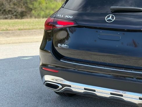 Used 2023 Mercedes-Benz GLC 300 4MATIC image 19