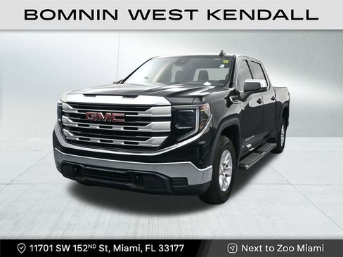 Used 2023 GMC Sierra 1500 SLE image 8