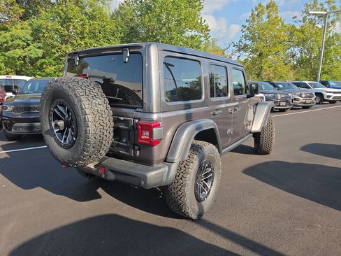 New 2025 Jeep Wrangler Unlimited Rubicon image 22