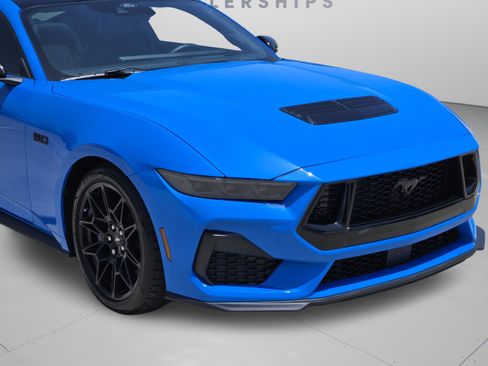 Used 2025 Ford Mustang GT Premium w/ GT Performance Package RWD image 30