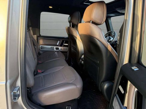 Used 2023 Mercedes-Benz G 550 image 26