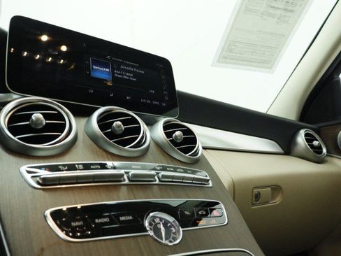 Used 2021 Mercedes-Benz C 300 4MATIC Sedan w/ Premium Package image 16