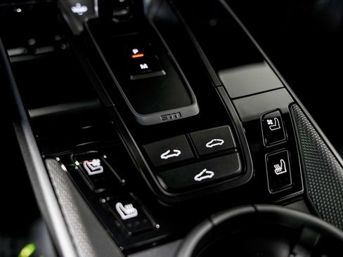 Used 2022 Porsche 911 GT3 RS image 17