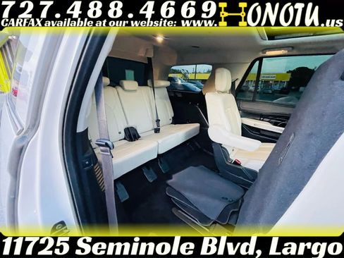 Used 2018 Ford Expedition Platinum image 11