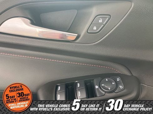 Used 2023 Chevrolet TrailBlazer RS w/ Convenience Package image 26