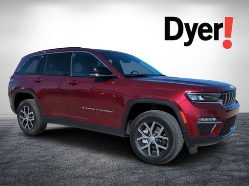 Used 2025 Jeep Grand Cherokee Limited image 1