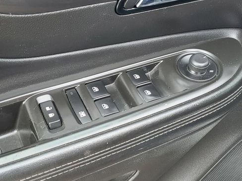 Used 2020 Buick Encore Preferred image 23