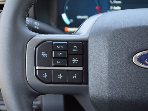 New 2026 Ford F250 Lariat w/ Lariat Ultimate Package AWD/4WD image 9