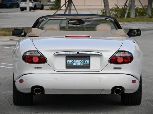 Used 2006 Jaguar XK8 XK8 2dr Convertible image 8