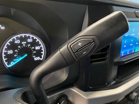 Used 2025 Ford F350 XLT image 24