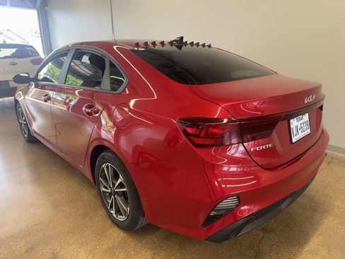 Certified 2023 Kia Forte LXS w/ LXS Technology Package image 3