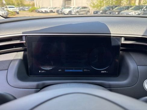 Used 2023 Hyundai Tucson Limited AWD/4WD image 8