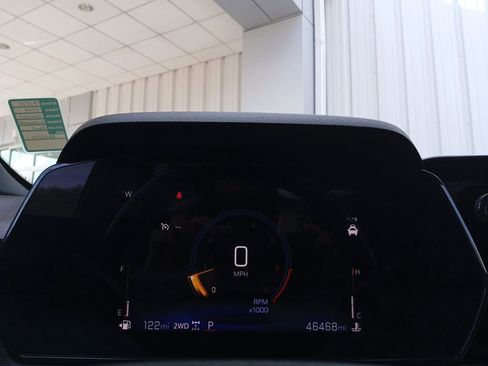 Used 2024 Chevrolet TrailBlazer RS w/ Driver Confidence Package image 11