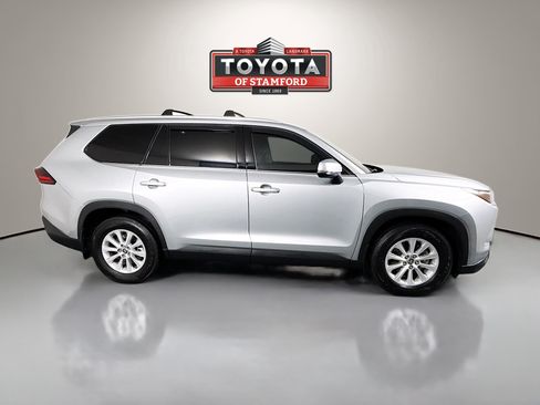 Used 2026 Toyota Grand Highlander AWD Hybrid image 8