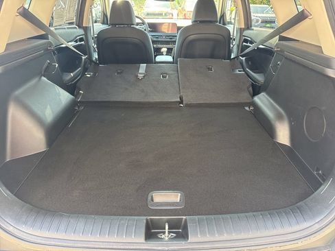 Used 2024 Kia Seltos SX w/ SX Sunroof Package AWD/4WD image 16