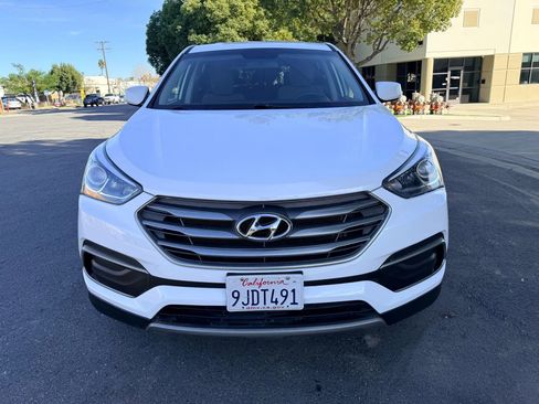 Used 2018 Hyundai Santa Fe Sport AWD/4WD image 2