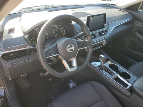 Used 2023 Nissan Altima 2.5 SV image 12
