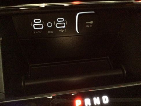 New 2025 Jeep Grand Cherokee Limited w/ Black Appearance Package image 32