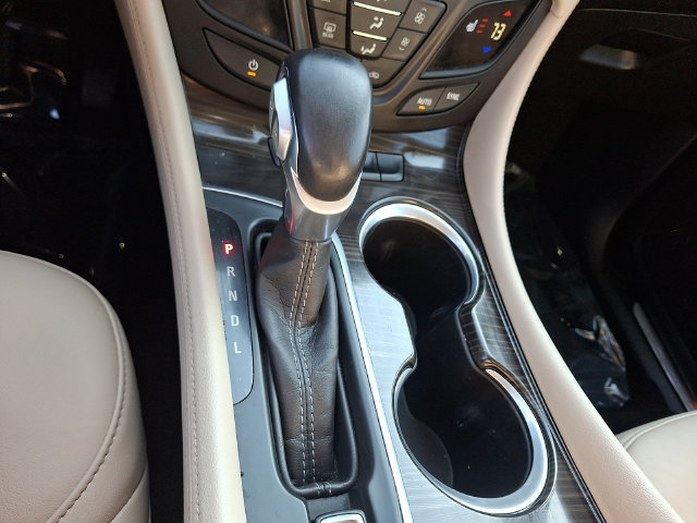 Used 2020 Buick Envision Essence FWD image 14
