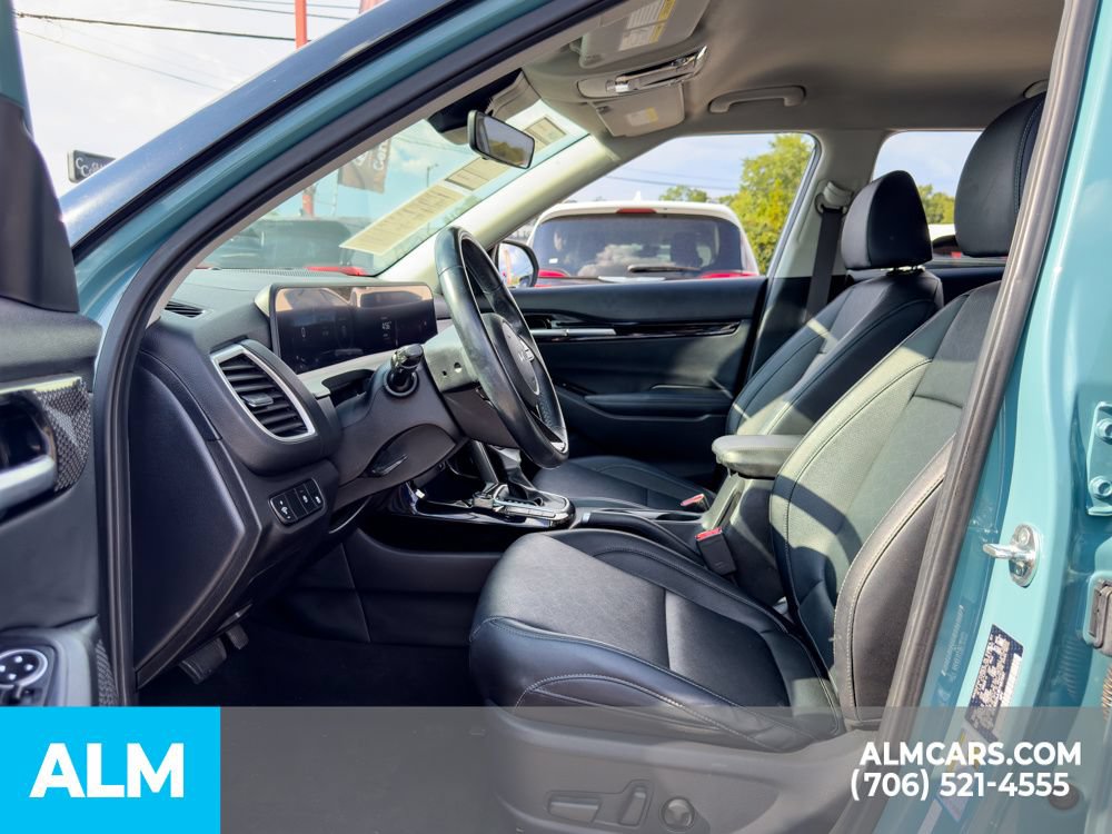 Used 2024 Kia Seltos EX FWD image 9