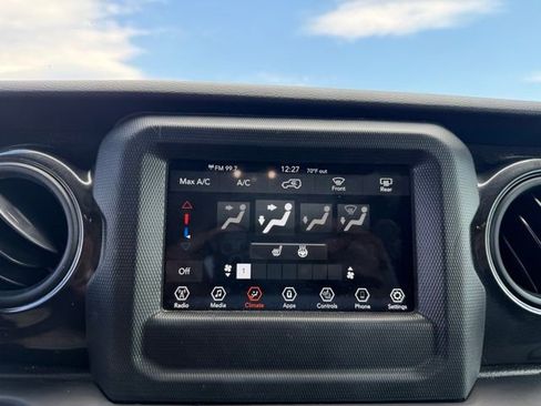 Certified 2022 Jeep Wrangler Unlimited Sport AWD/4WD image 16